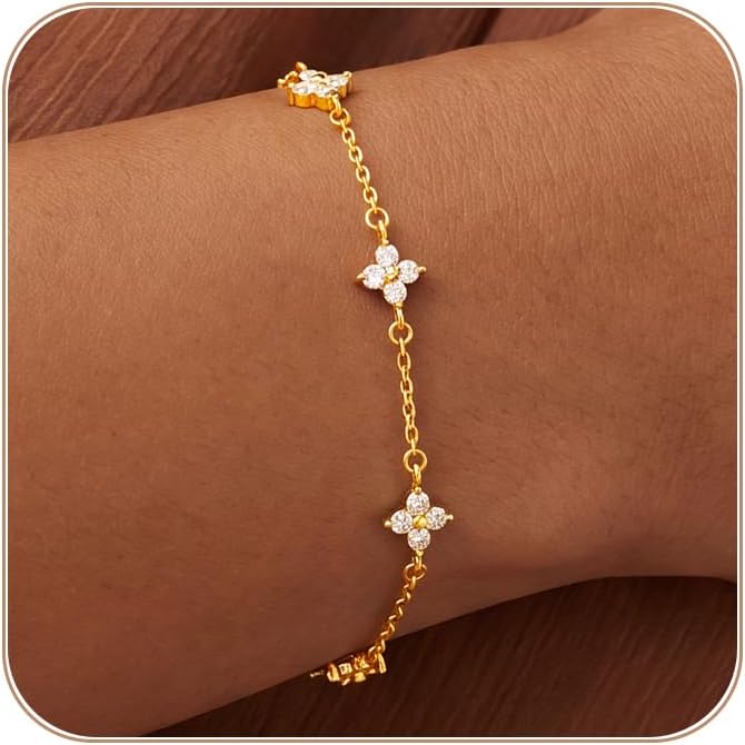 Dainty Clover Bracelets for Women, 14K Gold/Silver Plated Cubic Zirconia Waterproof Charm Chain Bracelet Trendy Beach Summer Adjustable Link Bracelet Fashion Jewelry Gift