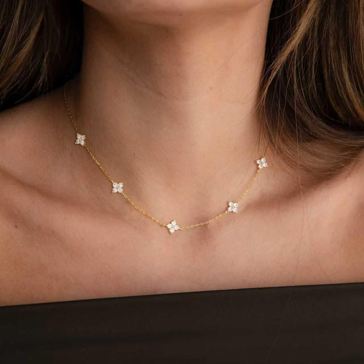 Dainty Silver Gold Necklaces for Women Cute Station Choker Simulated Diamond Necklace Simple Layering CZ Necklace Trendy Jewelry Gifts