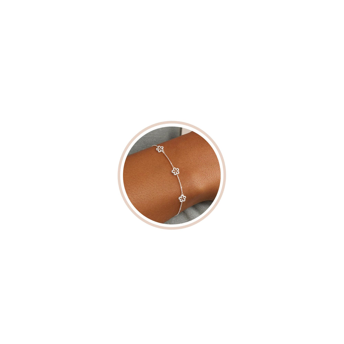 Gold Bracelets for Women Non Tarnish 14K Gold Plated Clover Bracelet
