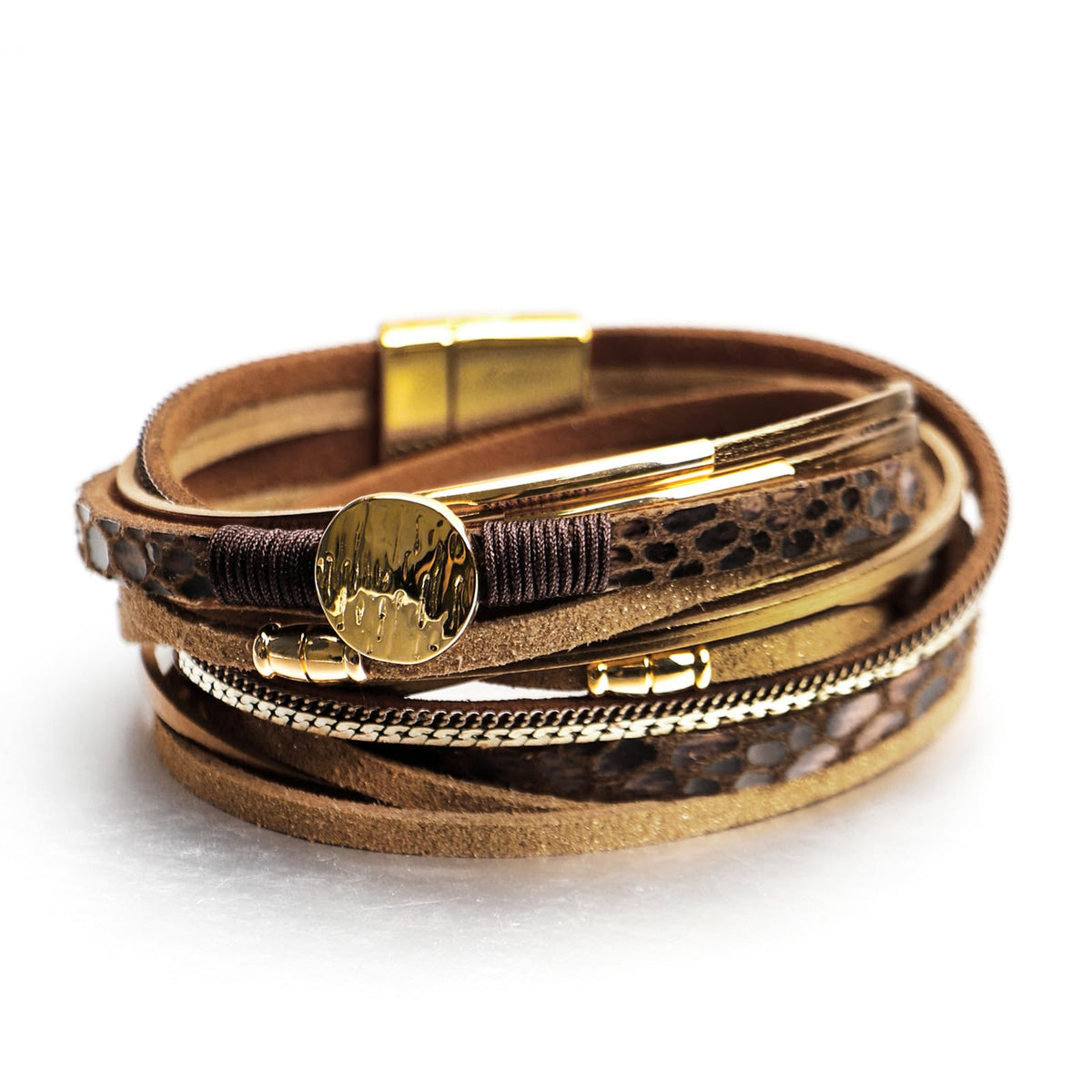 Fesciory Leather Wrap Bracelet for Women, Boho Western Layered Cuff Jewelry